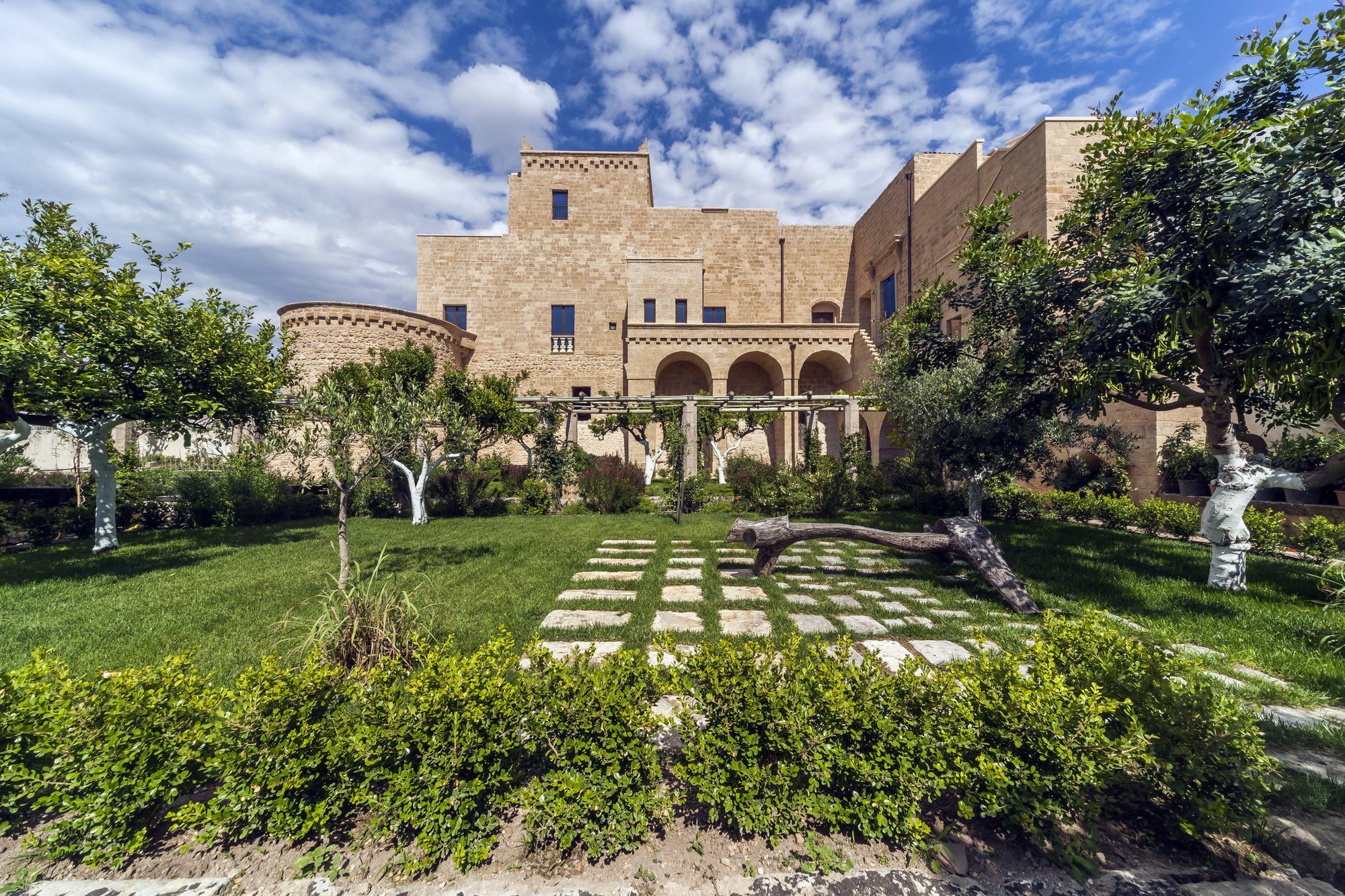Castello Di Отель
